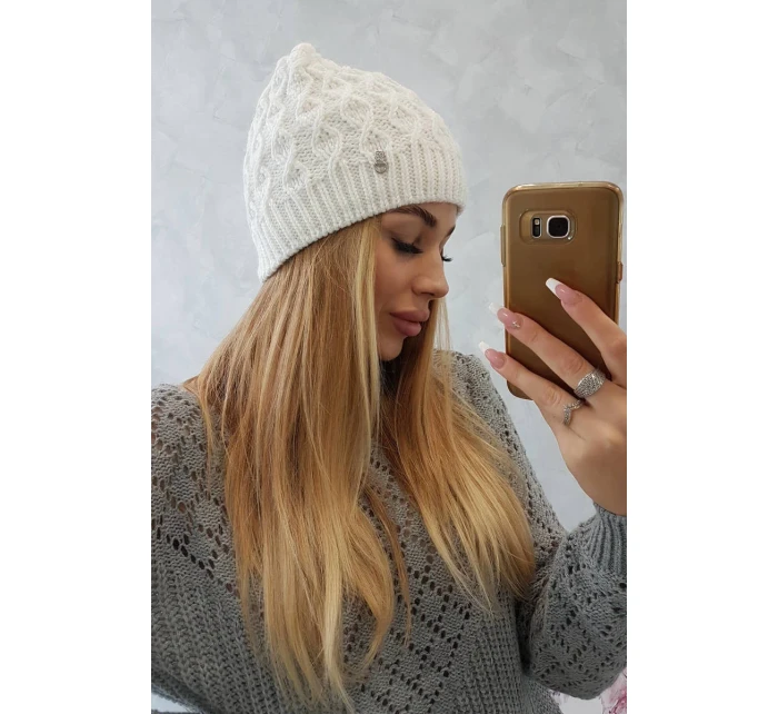 Fleecová čepice Roma model 18750243 bílá - K-Fashion Fleecová čepice Roma model 18750243 bílá - K-Fashion