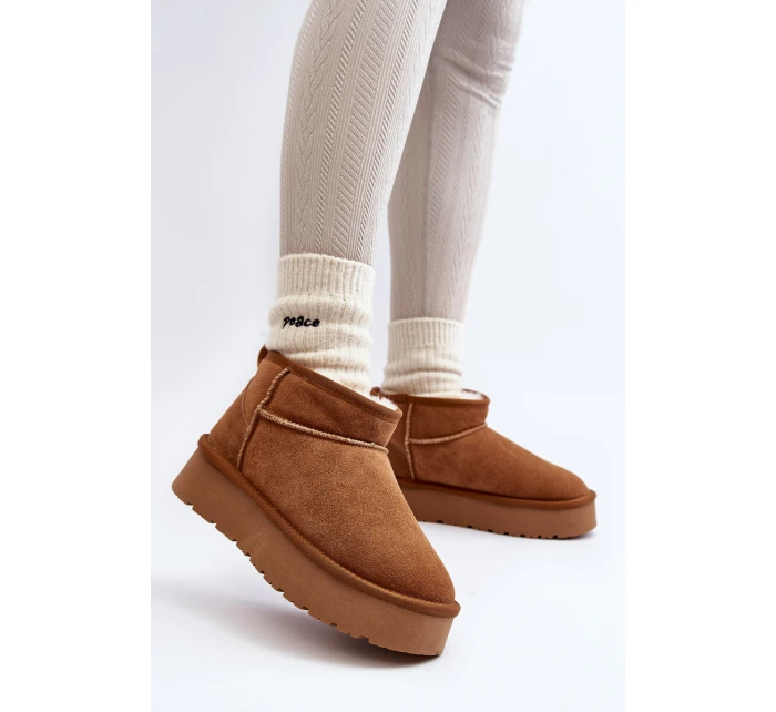 Módní semišové nízké sněhule Camel model 21607395 - Boto Módní semišové nízké sněhule Camel model 21607395 - Boto