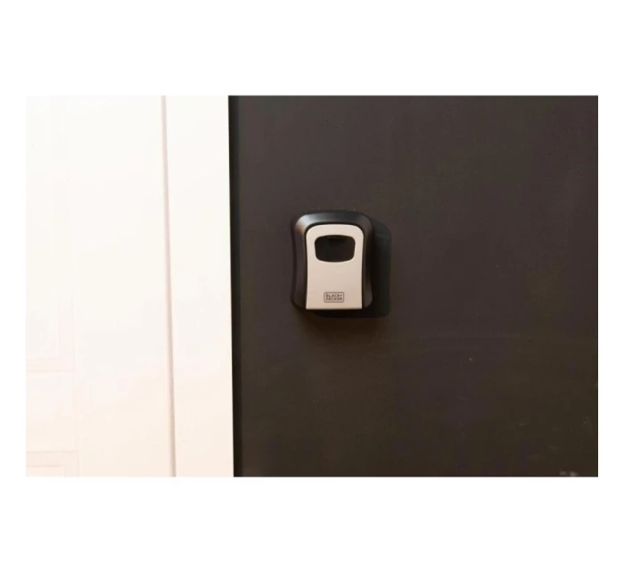 NA NA 4 BLACK + model 21830618