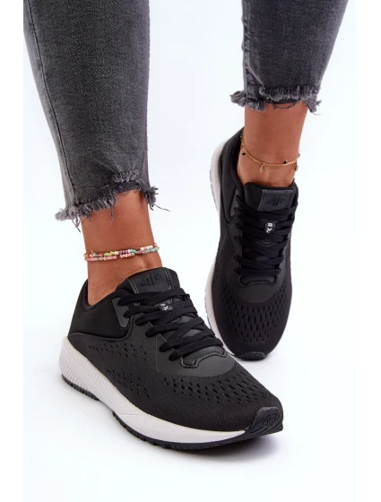 Dámské sportovní boty model 21656293 Černé - 4F Dámské sportovní boty model 21656293 Černé - 4F