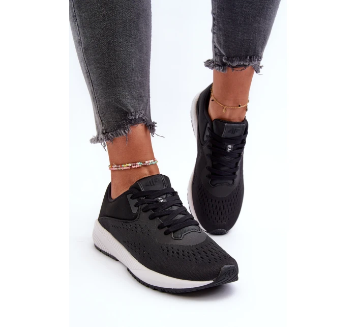 Dámské sportovní boty model 21656293 Černé - 4F Dámské sportovní boty model 21656293 Černé - 4F