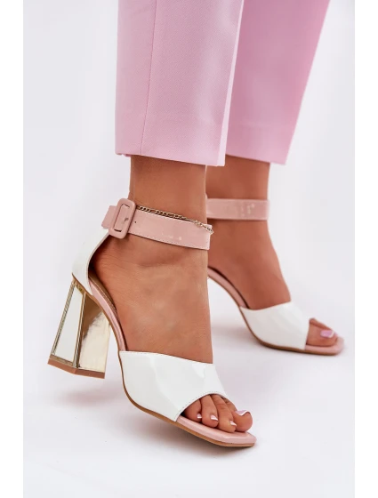 Dámské Sandály Na Podpatku Bílé model 21695402 - VINCEZA Dámské Sandály Na Podpatku Bílé model 21695402 - VINCEZA