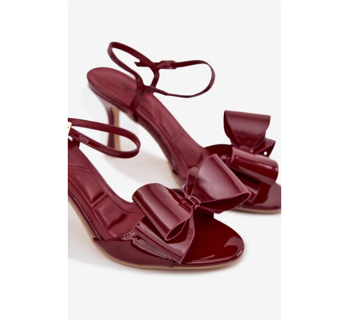 Lakované sandály na podpatku s mašlí Bordó Noliva Lakované sandály na podpatku s mašlí Bordó Noliva