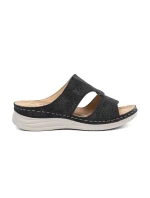 Klasické černé nazouváky dámské na plochém podpatku Klasické černé nazouváky dámské na plochém podpatku