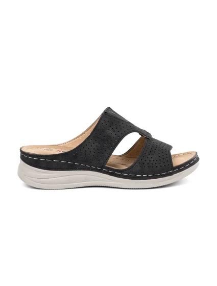 Klasické černé nazouváky dámské na plochém podpatku Klasické černé nazouváky dámské na plochém podpatku