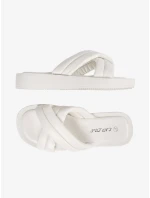 Trendy bílé nazouváky dámské platforma Trendy bílé nazouváky dámské platforma