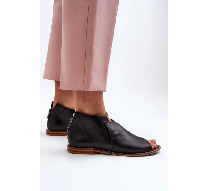 Dámské kožené sandály model 21648260 černé - Laura Messi Dámské kožené sandály model 21648260 černé - Laura Messi