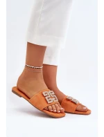 Dámské sandály na ploché podrážce s zdobením model 21651128 - Boto Dámské sandály na ploché podrážce s zdobením model 21651128 - Boto