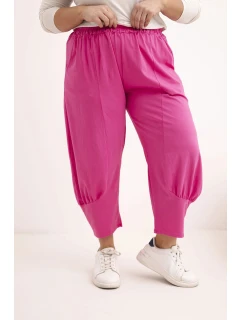 Dámské kalhoty Plus Size s nízkým model 21924465 a gumou v pase růžové - K-Fashion