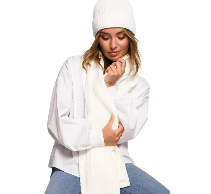 Pletená šála BK081  - BeWear