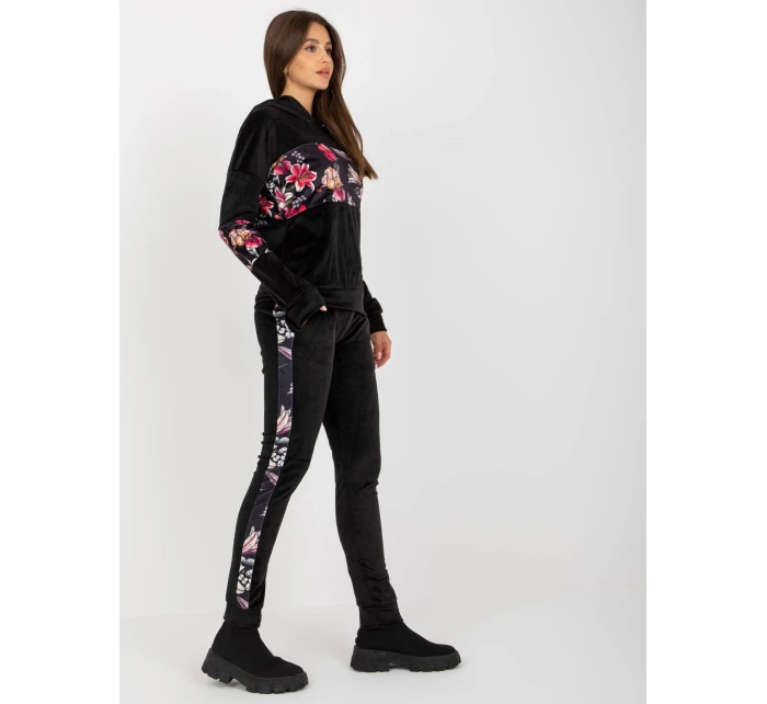 Souprava RV KMPL 8234.35X černá