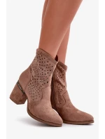 Zdobené Ažurové Kotníkové Boty Dámské Na Podpatku Z Eko Semiše Hnědé S.Barski Zdobené Ažurové Kotníkové Boty Dámské Na Podpatku Z Eko Semiše Hnědé S.Barski