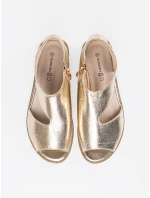 Designové dámské zlaté  sandály bez podpatku