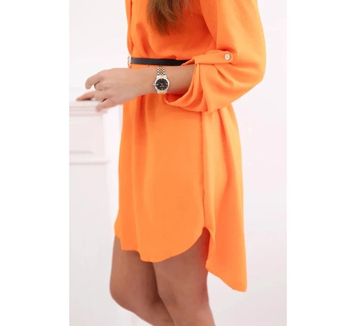 Šaty s delšími zády a pásem pomeranč Šaty s delšími zády a pásem pomeranč