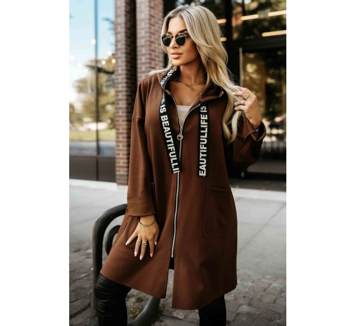 632-2 Ležérní kabát se zipem a módními detaily - čokoládový