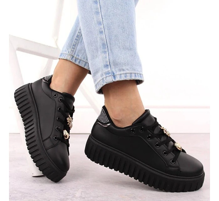 Dámská sportovní obuv na platformě černá NEWS 4756