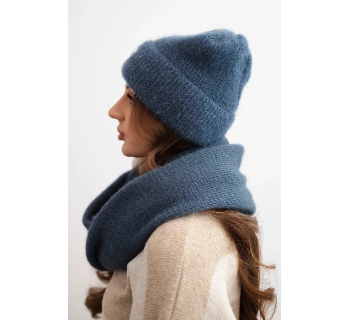 Dámská souprava s čepicí a nákrčníkem z měkké džínové pleteniny jeansový