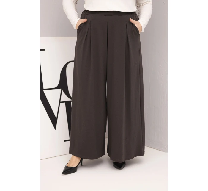 Dámské bavlněné kalhoty Plus Size s širokou nohavicí a volným střihem hnědé Dámské bavlněné kalhoty Plus Size s širokou nohavicí a volným střihem hnědé