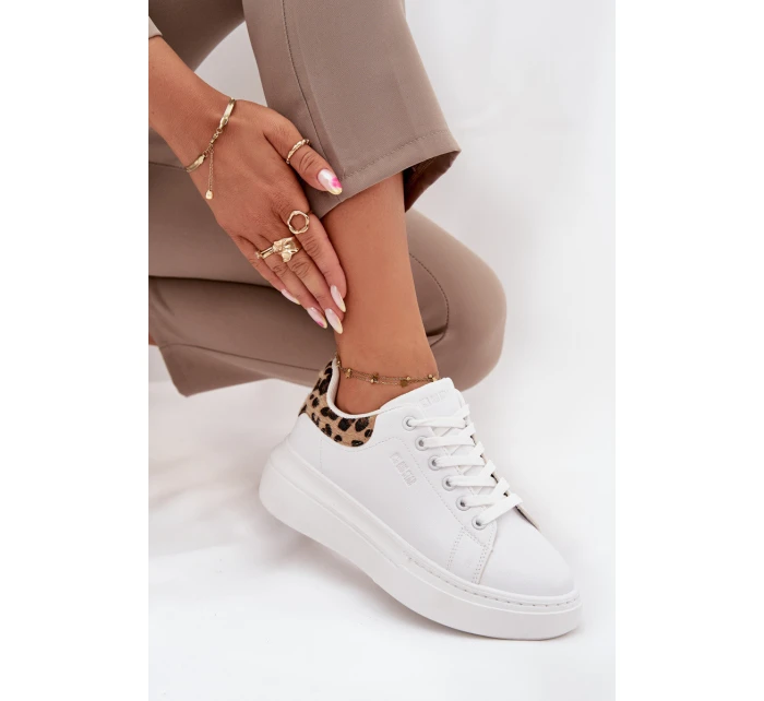 Dámské tenisky na platformě Big Star – bílé Dámské tenisky na platformě Big Star – bílé