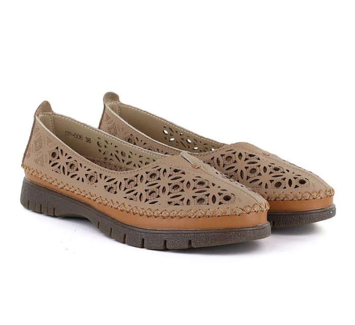 Sergio model 22097205 hnědá kožená prolamovaná dámská polobotka - LEONE Sergio model 22097205 hnědá kožená prolamovaná dámská polobotka - LEONE