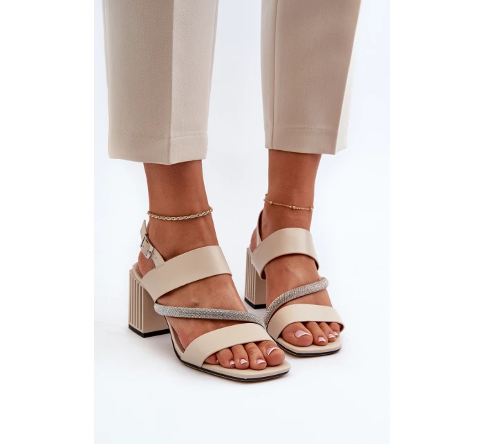 Dámské elegantní sandály na podpatku béžové D&A MR38-549