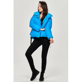 Světle modrá krátká dámská zimní bunda s kapucí (JIN211)