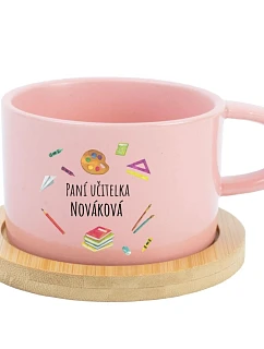 Personalizovaný keramický hrníček "MAKRONKA" pro paní učitelku/pana učitele (pomůcky)