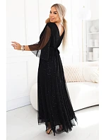 Dlouhé lesklé plus size šaty s výstřihem a rukávy černé model 22200156 - numoco basic Dlouhé lesklé plus size šaty s výstřihem a rukávy černé model 22200156 - numoco basic