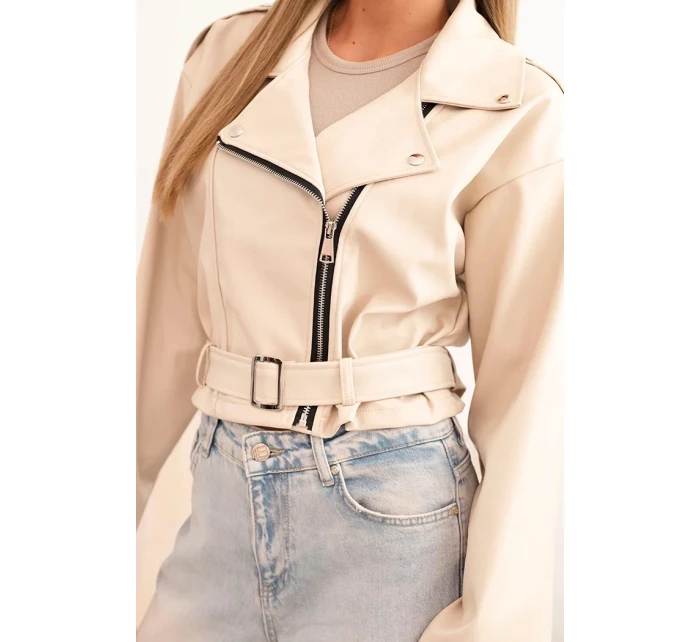 Dámská krátká bunda z eko kůže s páskem a límcem béžová