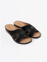 Pohodlné černé dámské  nazouváky platforma