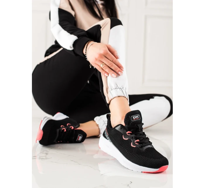 Originální tenisky černé dámské bez podpatku Originální tenisky černé dámské bez podpatku