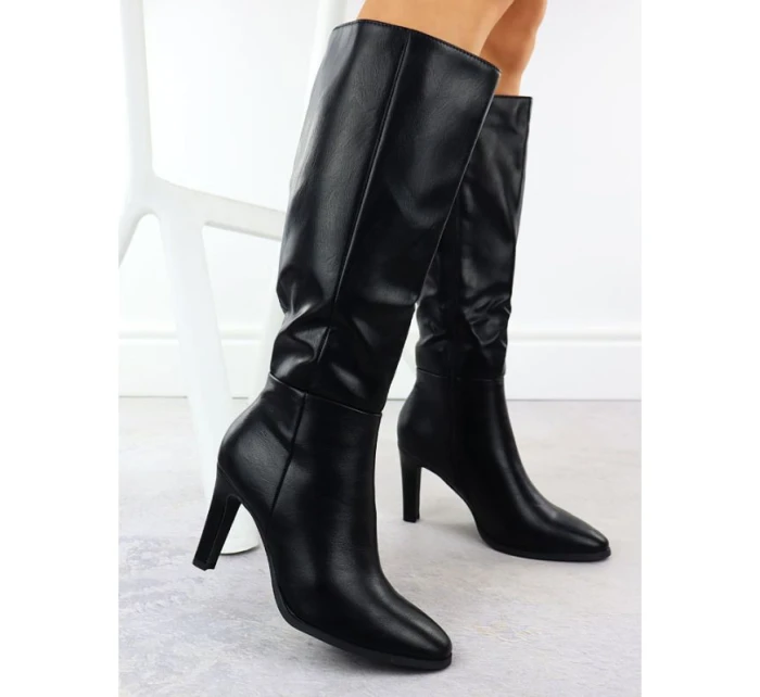 Dámské černé kozačky na podpatku model 21905463 - JEZZI