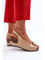 Dámské Lehké Sandály Na Comfort Shoes Béžové model 21661097 - EVENTO