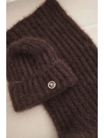 Dámský komplet čepice a dlouhý šátek z měkké příze hnědý Dámský komplet čepice a dlouhý šátek z měkké příze hnědý
