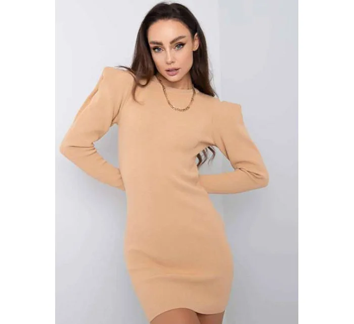 Béžové látkové šaty se širokými rameny Rue Paris (5676) Béžové látkové šaty se širokými rameny Rue Paris (5676)