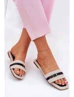 Ploché dámské sandály s páskem a přezkou béžové model 21689544 - Boto Ploché dámské sandály s páskem a přezkou béžové model 21689544 - Boto