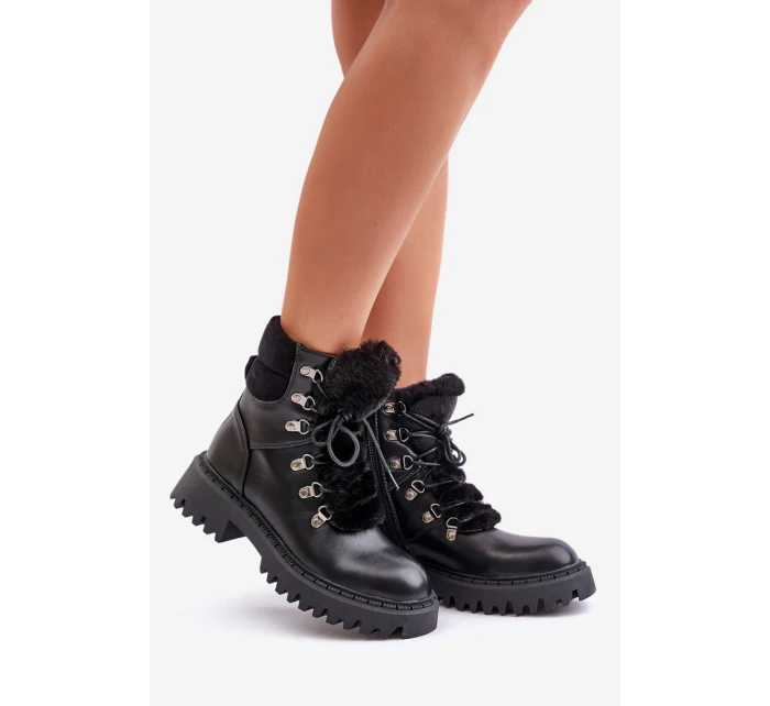 Zateplené kotníkové boty na zip z eko kůže černé Willatta Zateplené kotníkové boty na zip z eko kůže černé Willatta