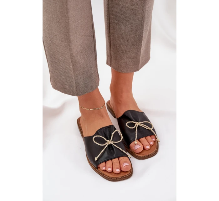 Sandály Na Ploché Podešvi S Mašlí Černé model 21684361 - Boto Sandály Na Ploché Podešvi S Mašlí Černé model 21684361 - Boto