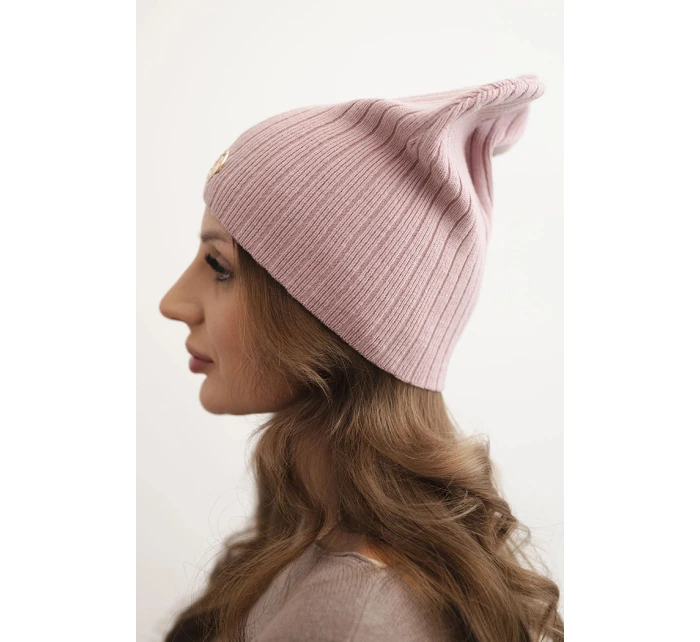 Dámská čepice s proužky a ozdobným knoflíkem s přídavkem vlny a modalu tmavě růžová Dámská čepice s proužky a ozdobným knoflíkem s přídavkem vlny a modalu tmavě růžová