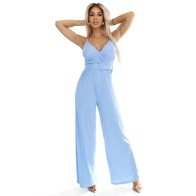 593-2 Elegantní overal s obálkovým výstřihem, širokými nohavicemi a páskem - MODRÝ