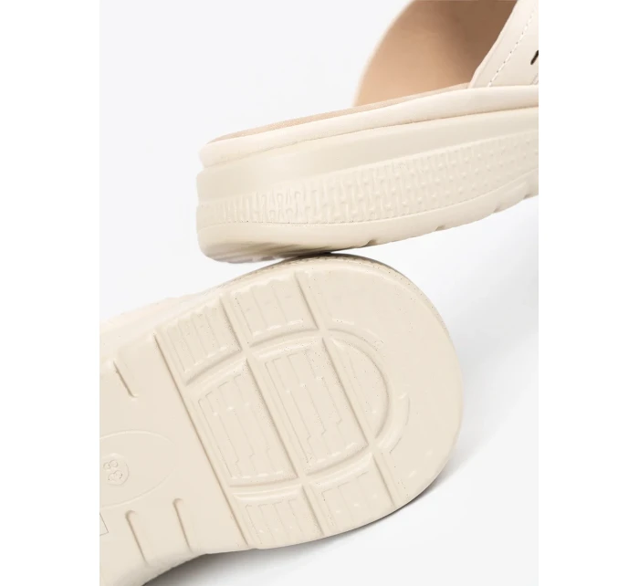 Klasické Jasnobeżowy nazouváky dámské platforma Klasické Jasnobeżowy nazouváky dámské platforma