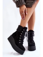 Dámské semišové boty na klínku černé model 21605548 - Boto