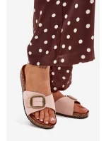 Dámské pantofle s přezkou na korkové platformě růžové Zavira Dámské pantofle s přezkou na korkové platformě růžové Zavira