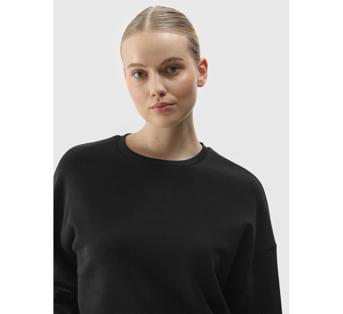 Dámská tepláková mikina bez zapínání s přídavkem modálu 4F - černá Dámská tepláková mikina bez zapínání s přídavkem modálu 4F - černá