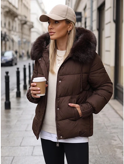 Dámská prošívaná bunda s kožešinovou kapucí, hnědá, FashionStreet TY5894