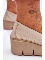 Kožené tenisky na klínku Maciejka 5814A-10 Béžová