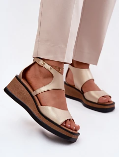 Kožené sandály na platformě Maciejka K7471-26 Zlaté