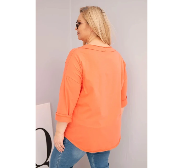 Dámská bavlněná blůza Plus Size s hlubokým V výstřihem a asymetrickým spodním lemem meruňková