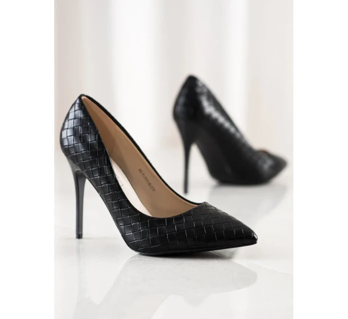 Pěkné lodičky černé dámské na jehlovém podpatku Pěkné lodičky černé dámské na jehlovém podpatku