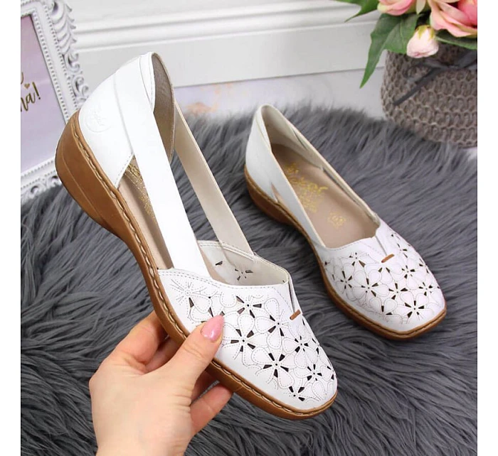 Rieker W RKR442B bílá ažurová kožená polobotka